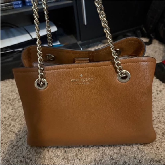 kate spade Handbags - Kate Spade Tan Leather Shoulder Bag